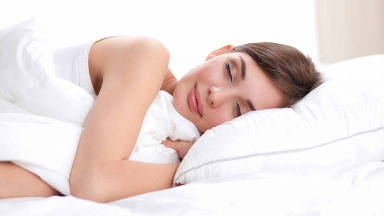 Daytime naps may be good for our brains, study says
